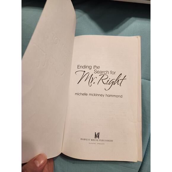 Ending The Search For Mr. Right by Michelle McKinney Hammond, Paperback, New - Picture 3 of 4